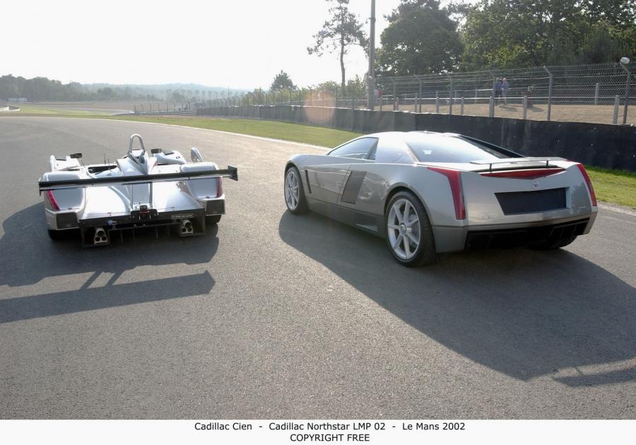  Cadillac Cien Concept 2002 года  (фото 48 из 50)